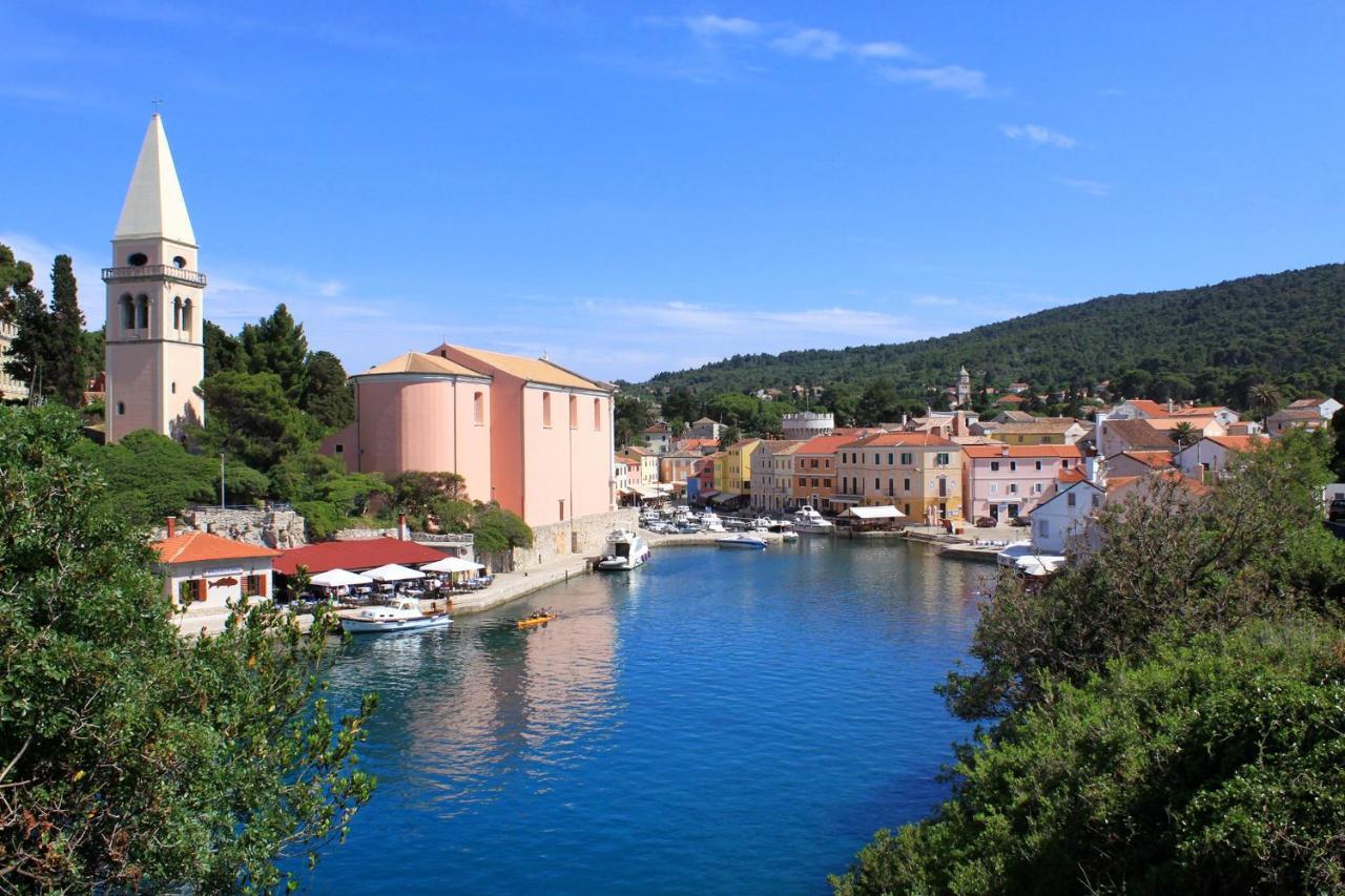 Apartments By The Sea Veli Losinj, Losinj - 8031 Ngoại thất bức ảnh