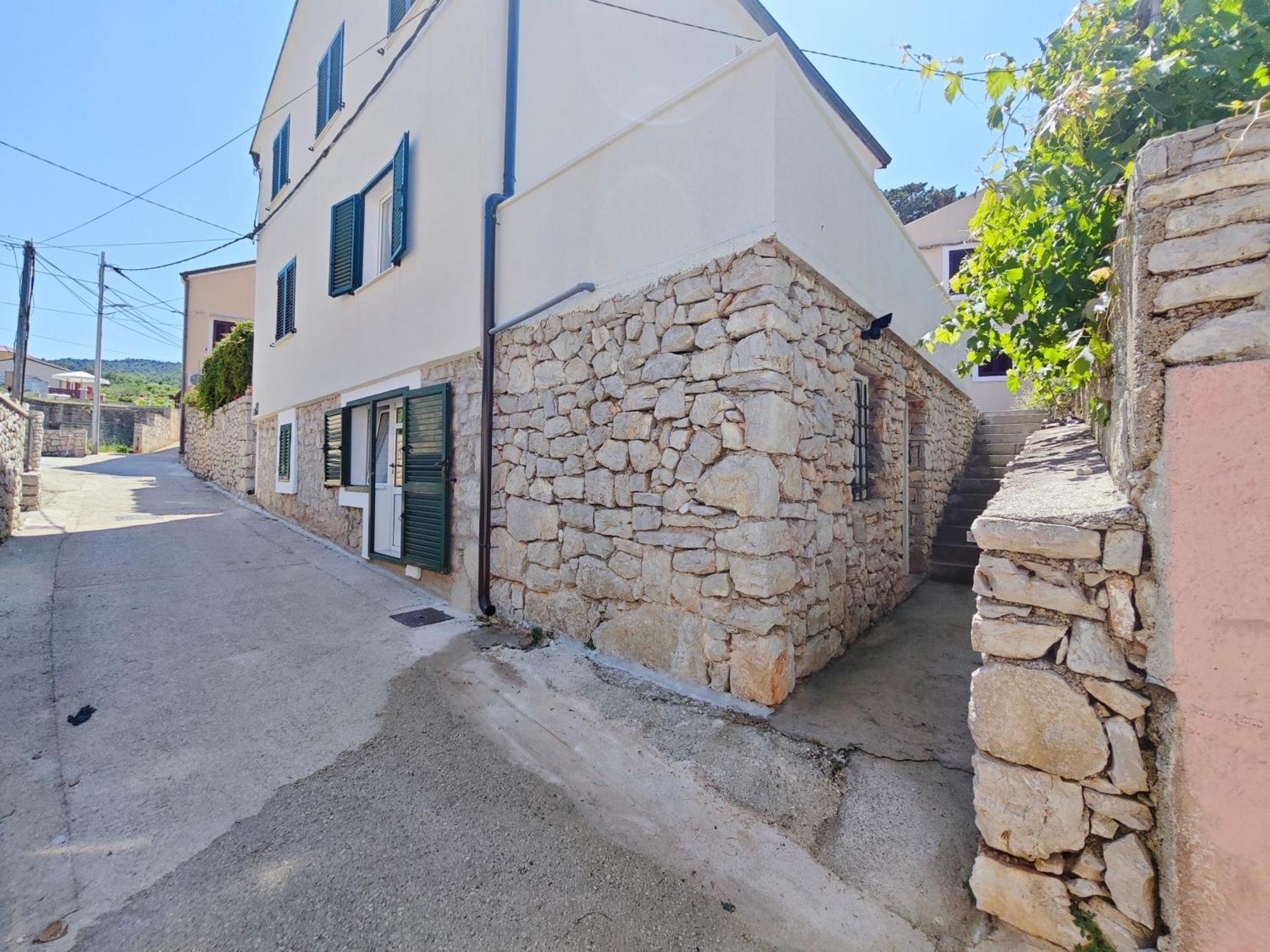 Apartments By The Sea Veli Losinj, Losinj - 8031 Ngoại thất bức ảnh